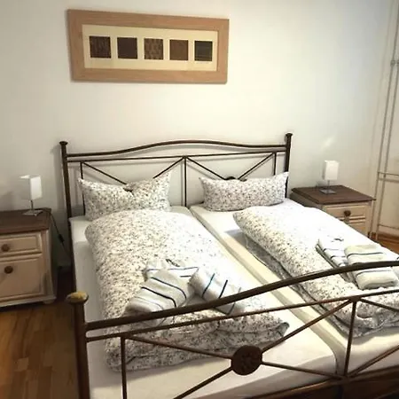 Im Strandhotel アパート